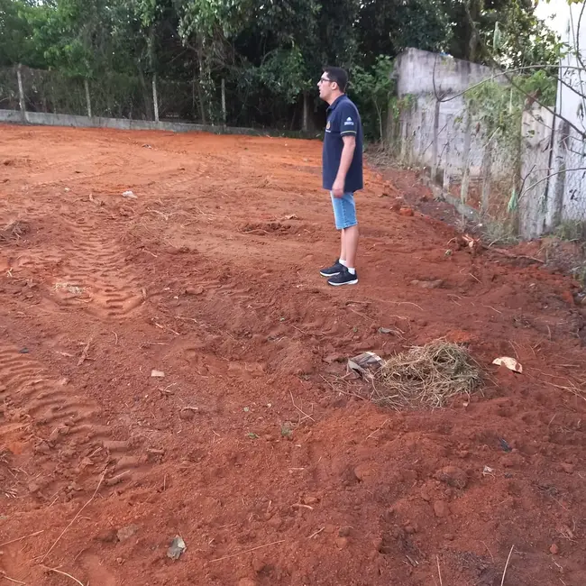 Foto 8 de Terreno / Lote à venda, 910m2 em Barreiro, Taubate - SP