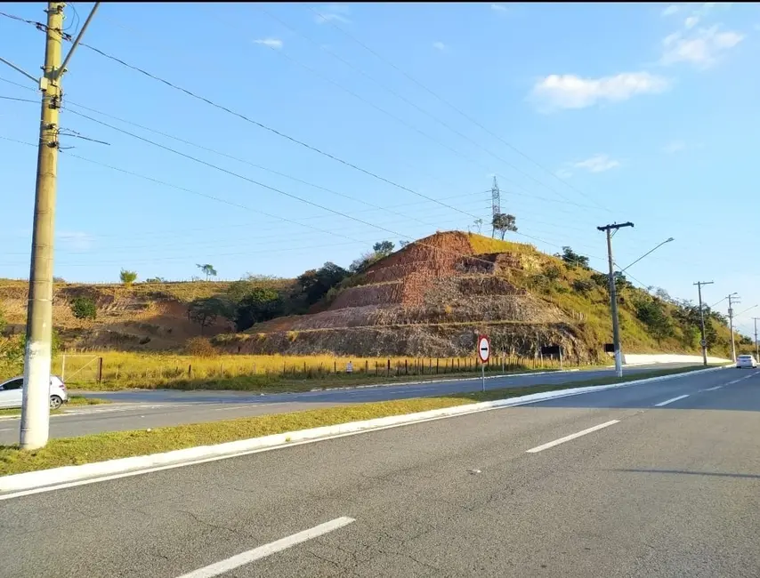 Foto 1 de Terreno / Lote à venda, 17000m2 em Aparecida - SP