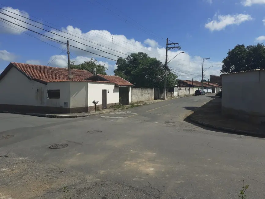 Terreno / Lote à venda, 150m2 em Moreira César, Pindamonhangaba - SP - imagem 4 Foto 4 de Terreno / Lote à venda, 150m2 em Moreira César, Pindamonhangaba - SP