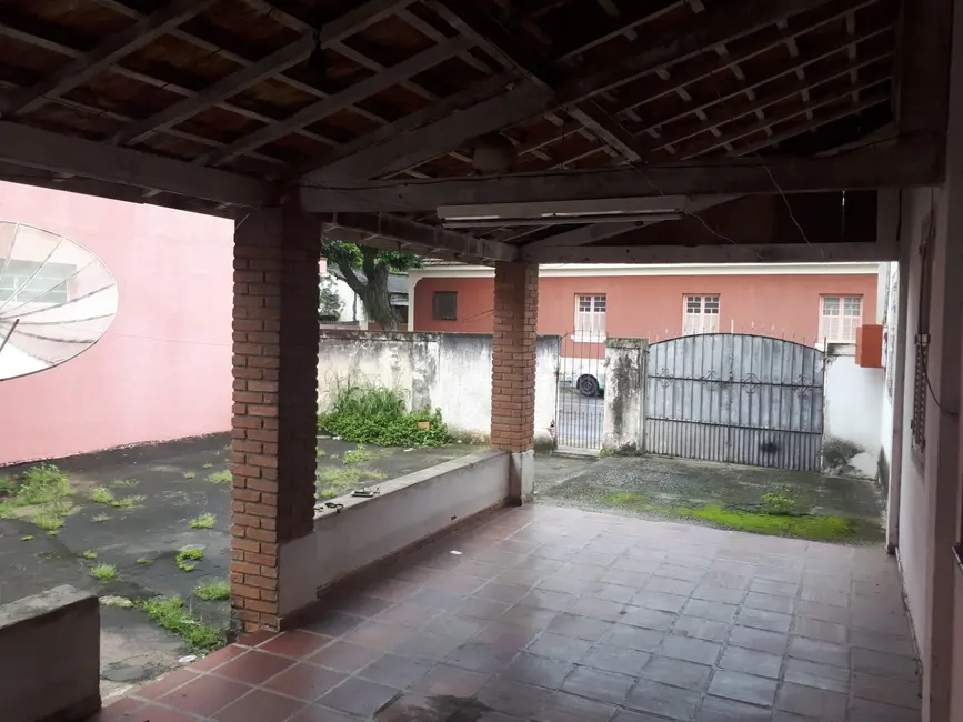 Foto 1 de Terreno / Lote à venda, 1366m2 em Santana, Pindamonhangaba - SP