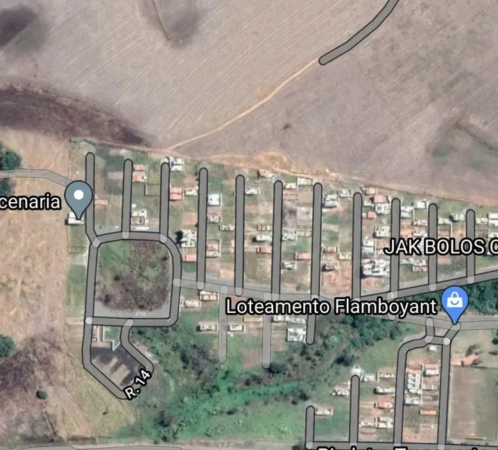 Foto 1 de Terreno / Lote à venda, 176m2 em Pindamonhangaba - SP