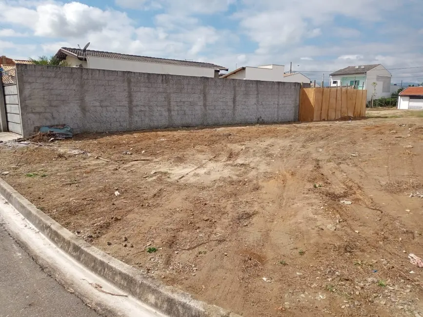 Foto 4 de Terreno / Lote à venda, 208m2 em Pindamonhangaba - SP