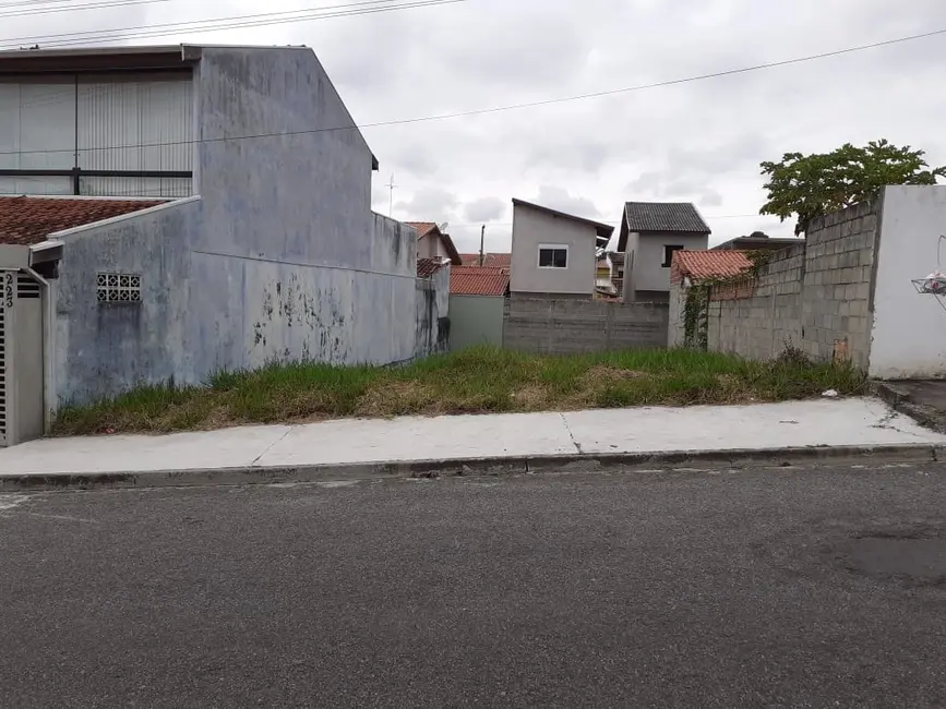 Foto 2 de Terreno / Lote à venda, 250m2 em Pindamonhangaba - SP