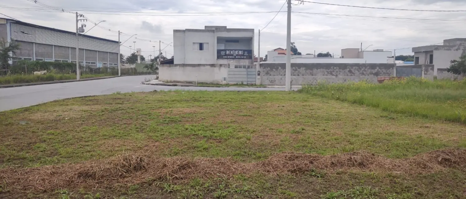 Foto 1 de Terreno / Lote à venda, 222m2 em Pindamonhangaba - SP