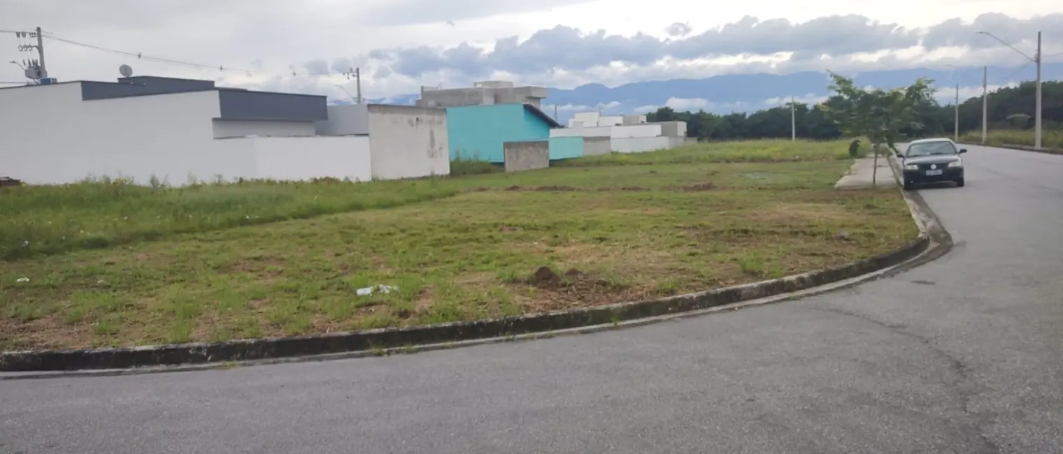 Foto 6 de Terreno / Lote à venda, 222m2 em Pindamonhangaba - SP