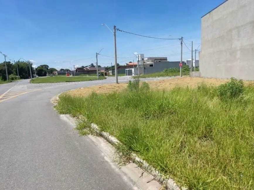 Foto 8 de Terreno / Lote à venda, 215m2 em Areão, Taubate - SP