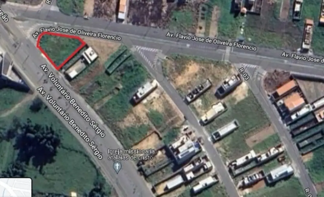 Foto 2 de Terreno / Lote à venda, 535m2 em Vila Areao, Taubate - SP