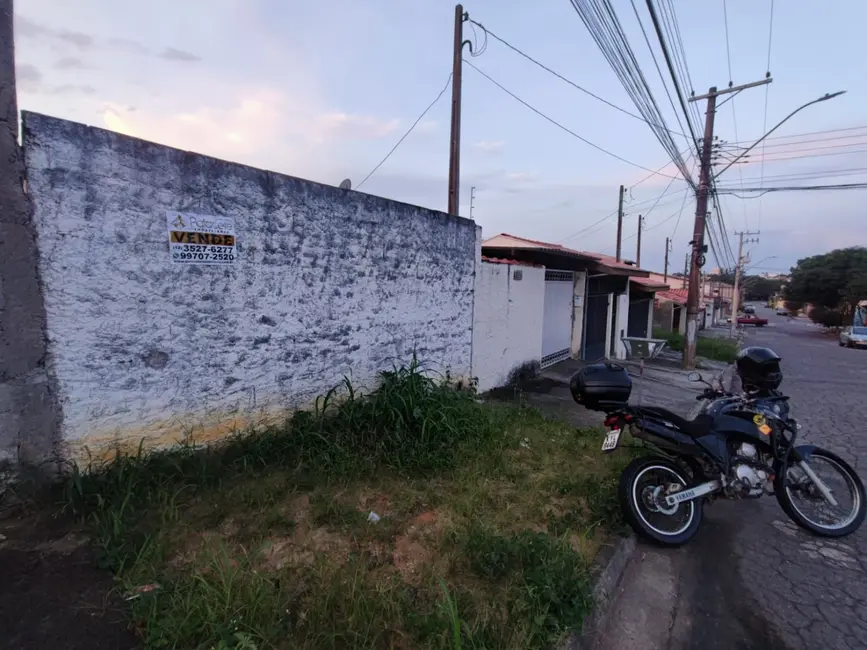 Foto 2 de Terreno / Lote à venda, 125m2 em Pindamonhangaba - SP