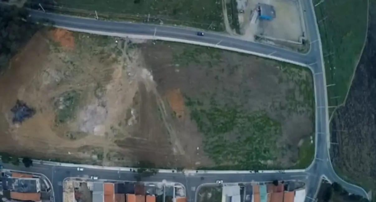 Foto 1 de Terreno / Lote à venda, 3892m2 em Sao Jose Dos Campos - SP