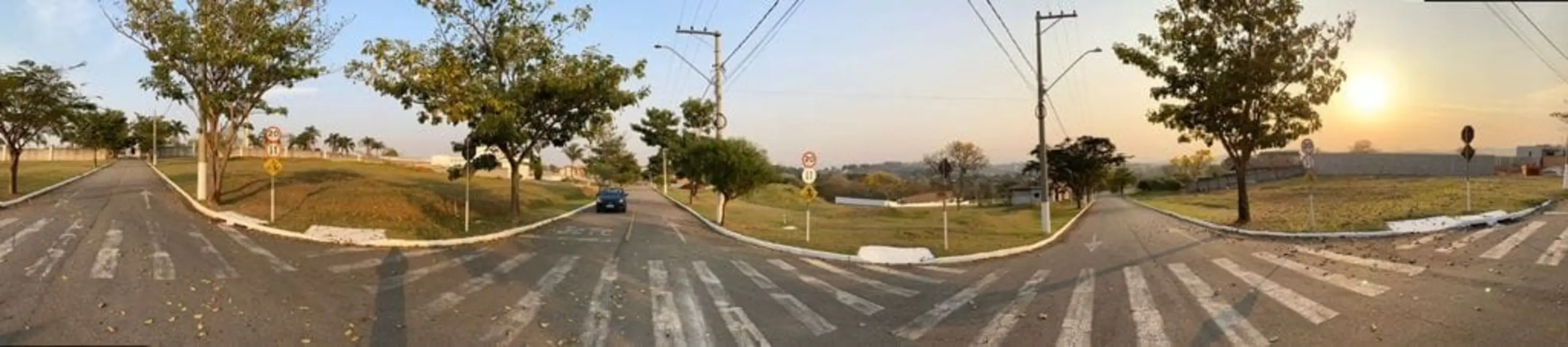 Foto 1 de Lote de Condomínio à venda, 275m2 em Chácaras Cataguá, Taubate - SP