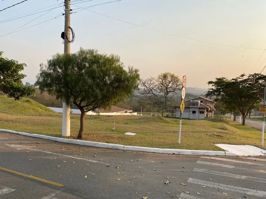 Foto 2 de Lote de Condomínio à venda, 275m2 em Chácaras Cataguá, Taubate - SP