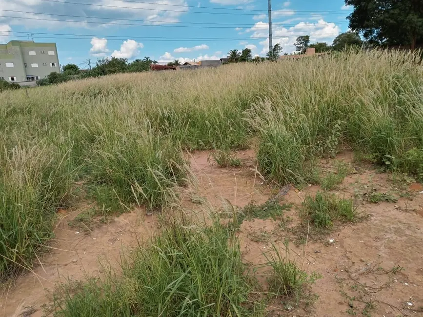 Foto 2 de Terreno / Lote à venda, 2938m2 em Esplanada Independência, Taubate - SP