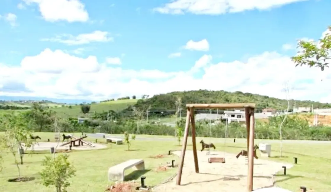 Foto 8 de Lote de Condomínio à venda, 307m2 em Jardim Marlene Miranda, Taubate - SP