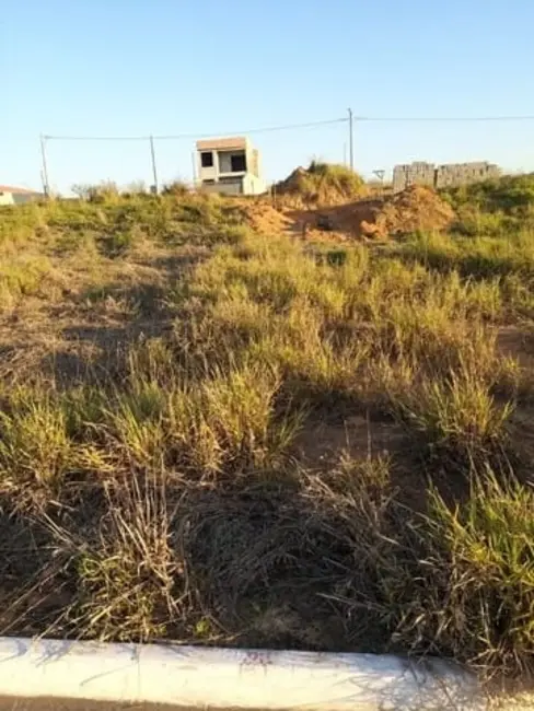 Foto 1 de Terreno / Lote à venda, 150m2 em Areão, Taubate - SP