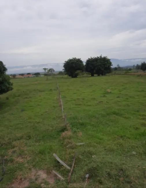 Foto 1 de Terreno / Lote à venda, 12000m2 em Roseira - SP