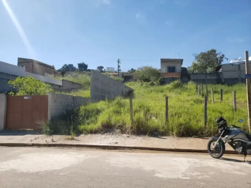 Foto 3 de Terreno / Lote à venda, 250m2 em Residencial Estoril, Taubate - SP