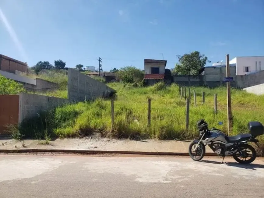 Foto 2 de Terreno / Lote à venda, 250m2 em Residencial Estoril, Taubate - SP