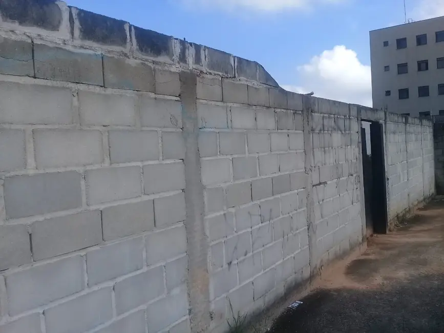Foto 1 de Terreno / Lote à venda, 300m2 em Centro, Pindamonhangaba - SP