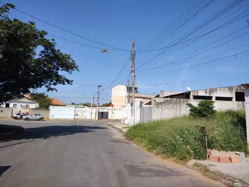 Foto 3 de Terreno / Lote à venda, 267m2 em Campinas, Pindamonhangaba - SP