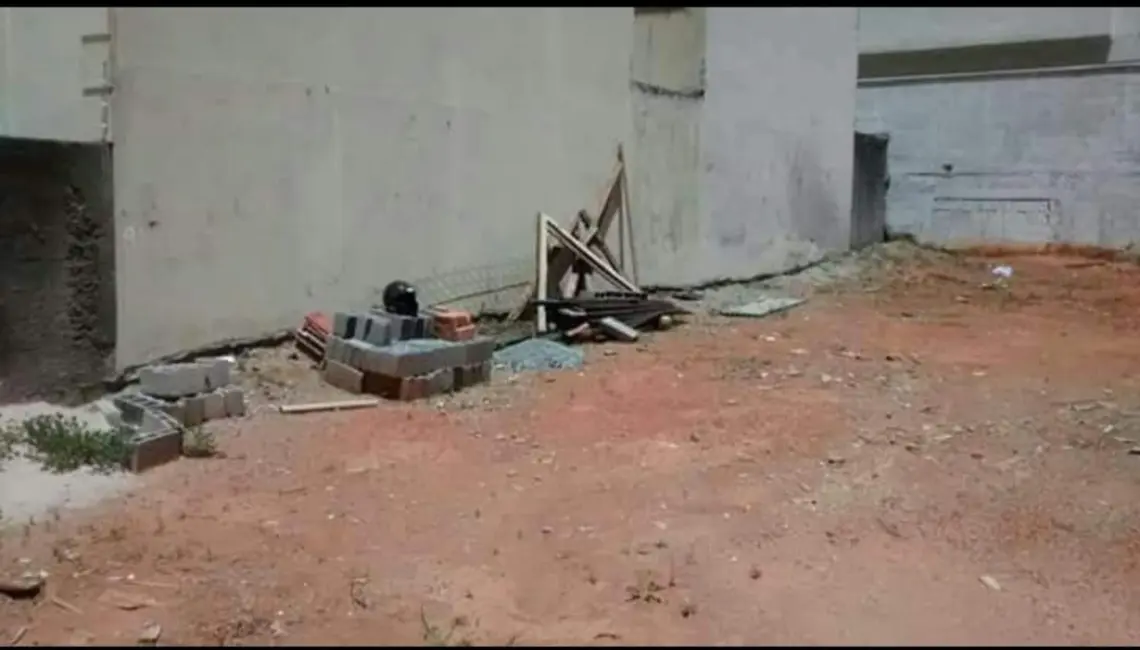 Terreno / Lote à venda, 260m2 em Barranco, Taubate - SP - imagem 1 Foto 1 de Terreno / Lote à venda, 260m2 em Barranco, Taubate - SP