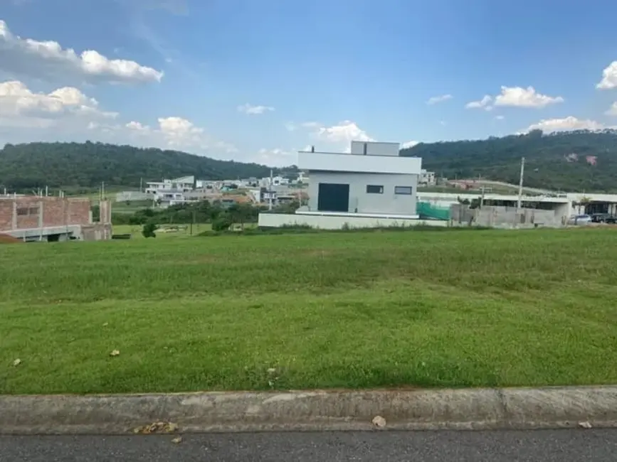 Foto 1 de Lote de Condomínio à venda, 356m2 em Jardim Marlene Miranda, Taubate - SP