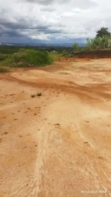 Foto 3 de Terreno / Lote à venda, 250m2 em Tremembe - SP