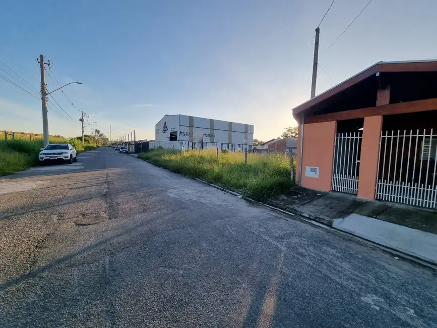 Foto 1 de Terreno / Lote à venda, 750m2 em Residencial Comercial Cidade Vista Alegre, Pindamonhangaba - SP
