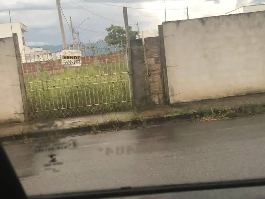 Foto 2 de Terreno / Lote à venda, 175m2 em Crispim, Pindamonhangaba - SP