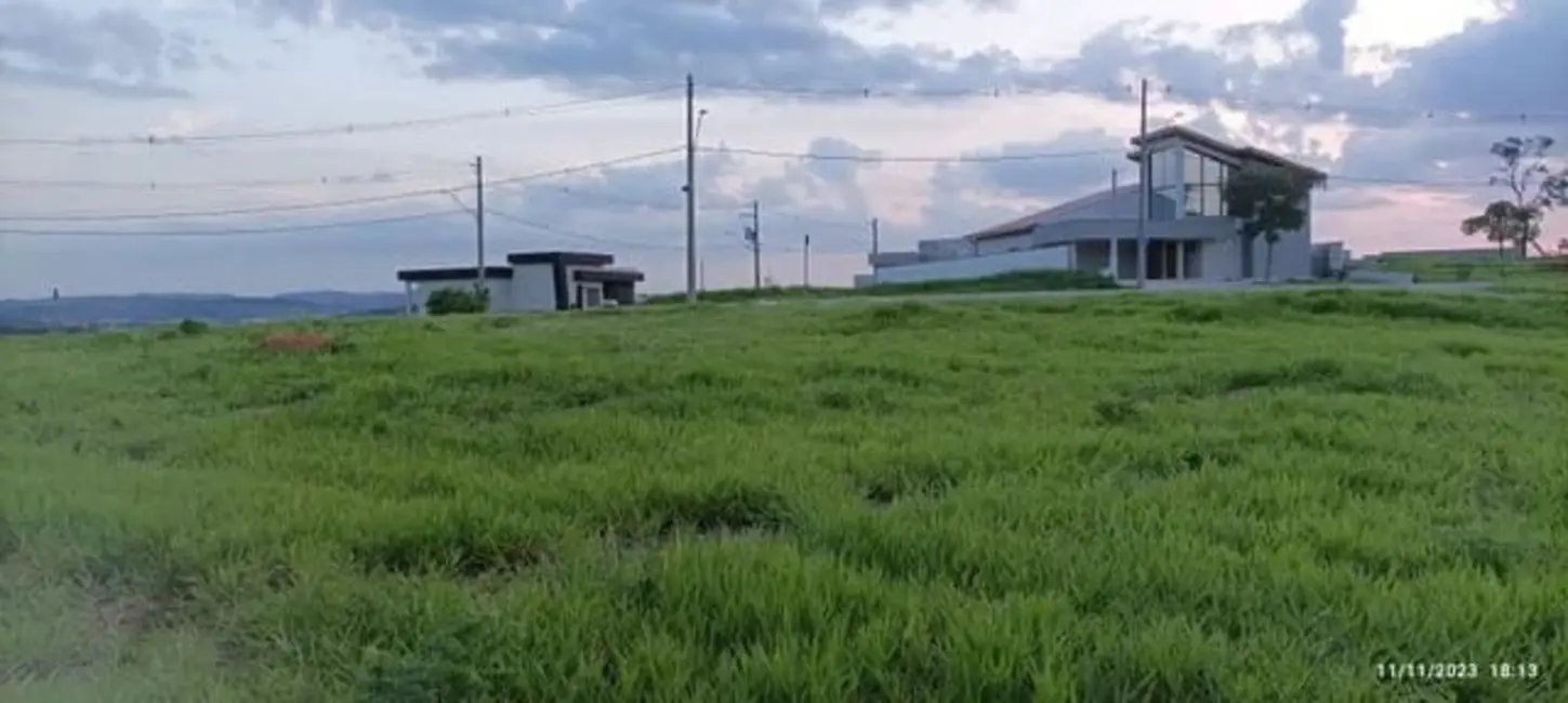 Foto 1 de Lote de Condomínio à venda, 600m2 em Taubate - SP