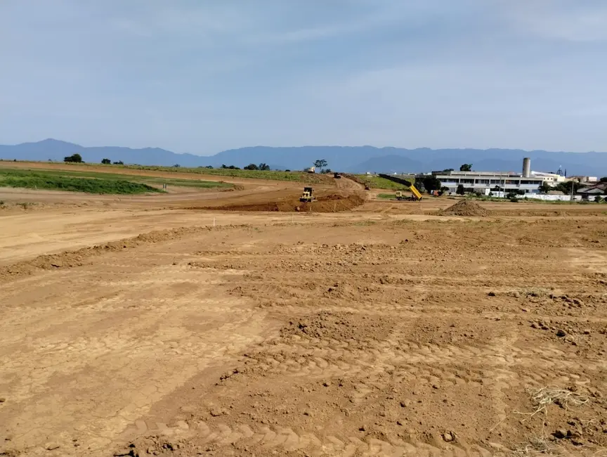 Foto 6 de Lote de Condomínio à venda, 176m2 em Pindamonhangaba - SP