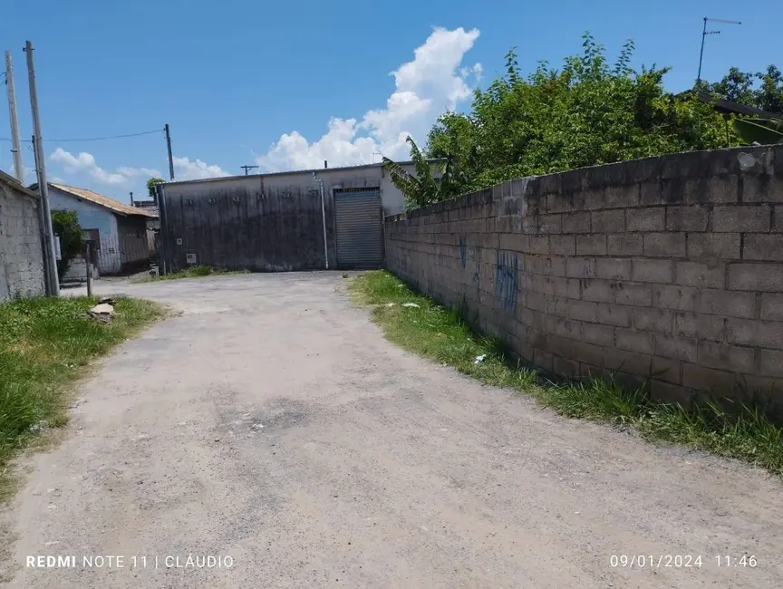 Foto 2 de Terreno / Lote à venda, 220m2 em Taubate - SP