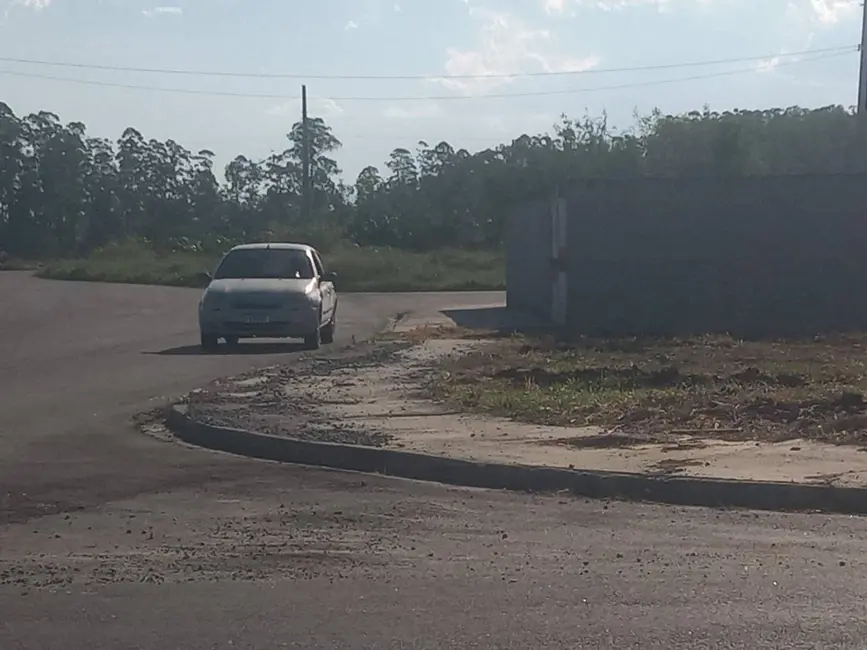 Foto 2 de Terreno / Lote à venda, 507m2 em Residencial e Comercial Portal dos Eucaliptos, Pindamonhangaba - SP