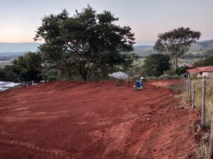 Foto 7 de Terreno / Lote à venda, 1300m2 em Goiabal, Pindamonhangaba - SP