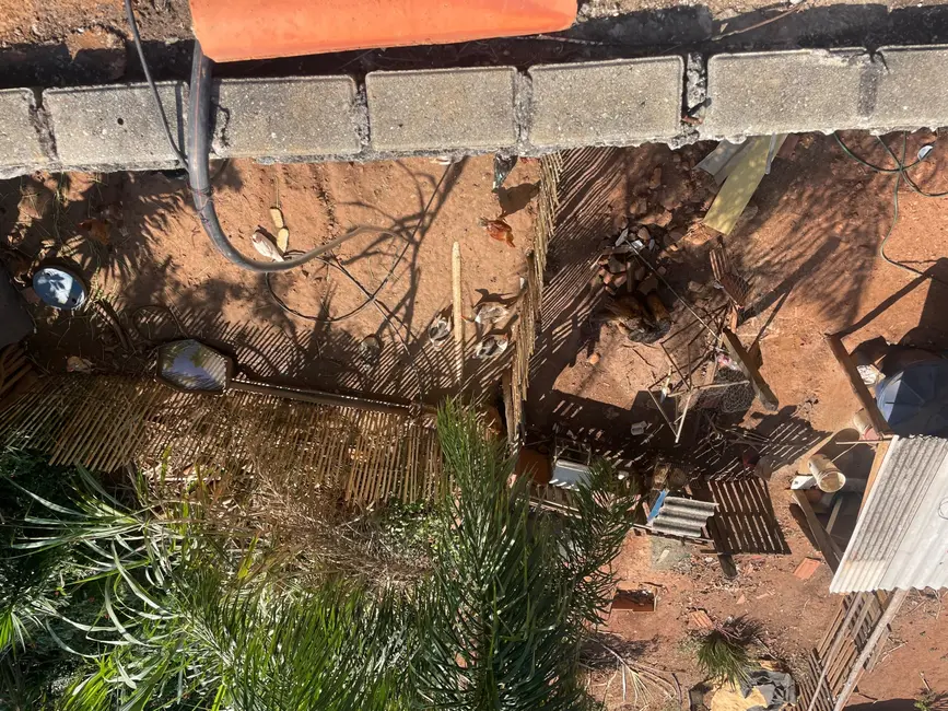 Foto 2 de Terreno / Lote à venda e para alugar, 100m2 em Goiabal, Pindamonhangaba - SP