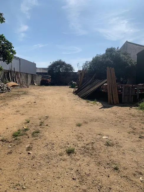 Foto 1 de Terreno / Lote à venda, 1000m2 em Chácara da Galega, Pindamonhangaba - SP