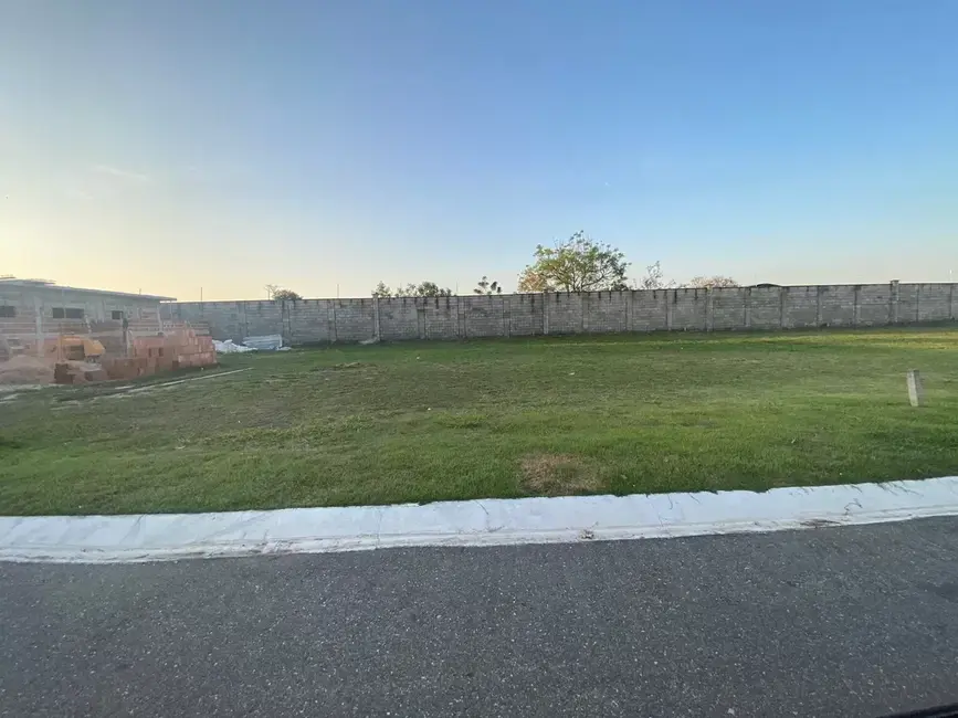 Foto 1 de Lote de Condomínio à venda, 253m2 em Tremembe - SP