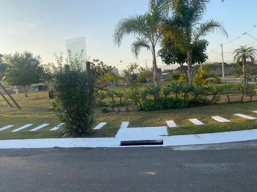 Foto 3 de Lote de Condomínio à venda, 253m2 em Tremembe - SP