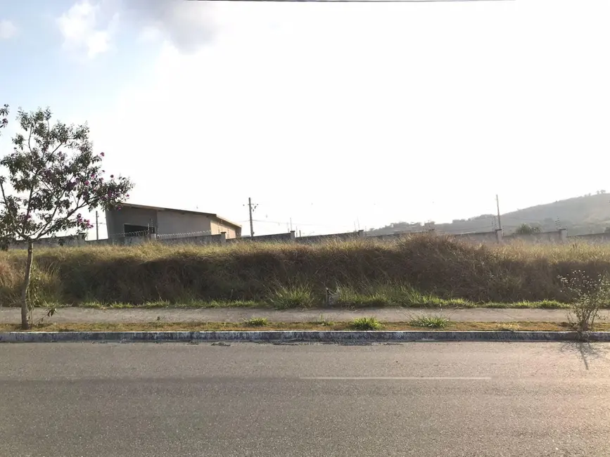 Foto 2 de Terreno / Lote à venda, 266m2 em Taubate - SP