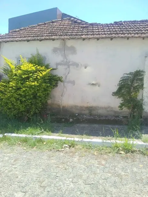 Foto 3 de Terreno / Lote à venda, 300m2 em Centro, Cachoeira Paulista - SP