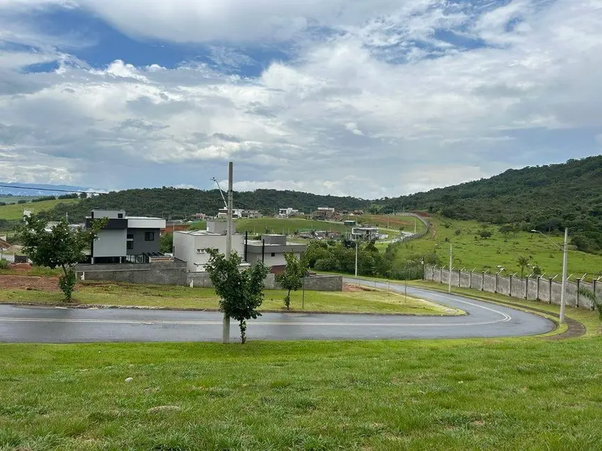 Foto 3 de Lote de Condomínio à venda, 300m2 em Taubate - SP