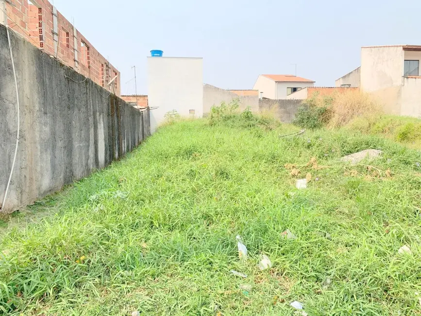 Foto 3 de Terreno / Lote à venda, 250m2 em Potim - SP