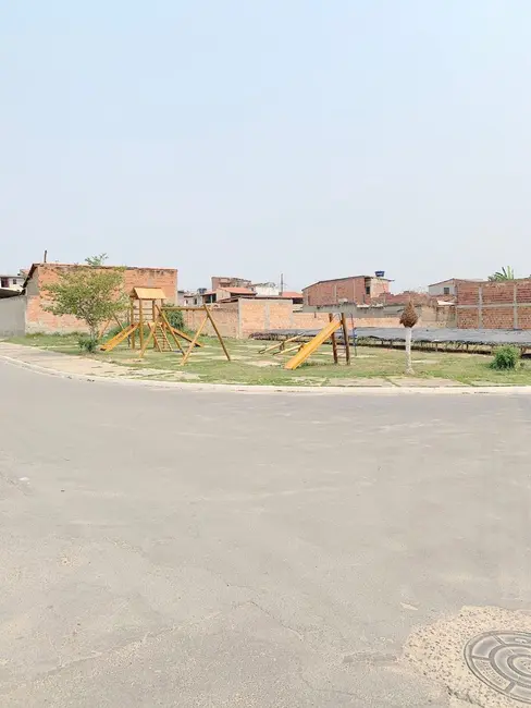 Foto 1 de Terreno / Lote à venda, 250m2 em Potim - SP