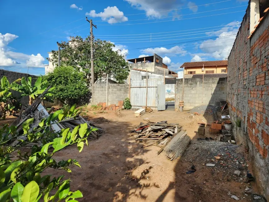 Foto 1 de Terreno / Lote à venda, 315m2 em Parque das Nações, Pindamonhangaba - SP