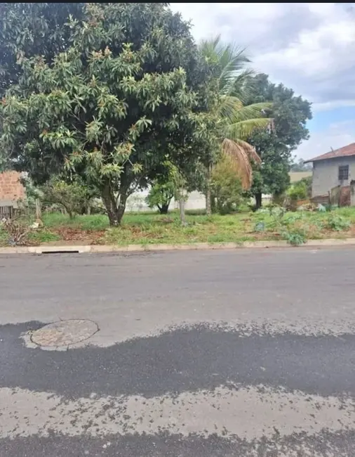 Terreno / Lote à venda, 500m2 em Parque Shangri-lá, Pindamonhangaba - SP - imagem 6 Foto 6 de Terreno / Lote à venda, 500m2 em Parque Shangri-lá, Pindamonhangaba - SP