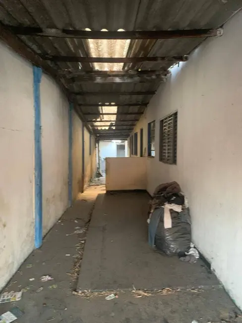 Foto 2 de Terreno / Lote à venda, 200m2 em Vila São José, Pindamonhangaba - SP