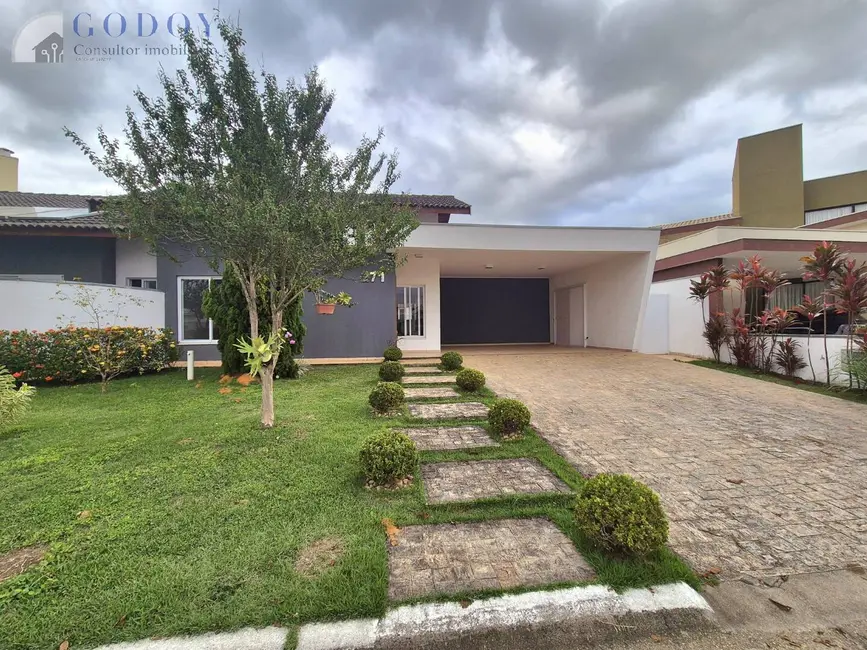 Foto 1 de Casa de Condomínio com 3 quartos à venda, 220m2 em Nossa Senhora do Perpétuo Socorro, Pindamonhangaba - SP