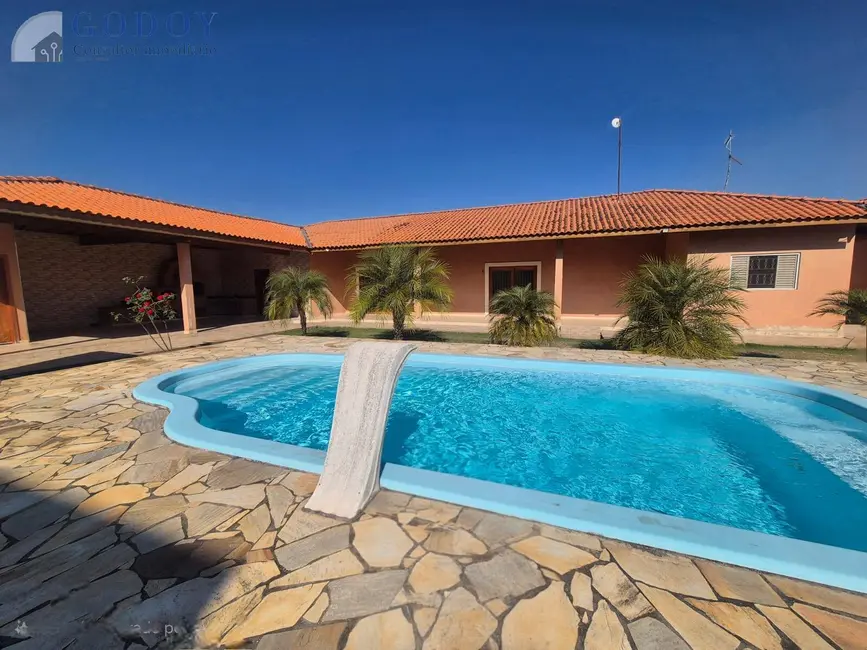 Foto 6 de Chácara com 3 quartos à venda, 230m2 em Mandú, Pindamonhangaba - SP