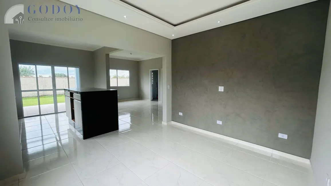 Foto 4 de Chácara com 3 quartos à venda, 230m2 em Mandú, Pindamonhangaba - SP