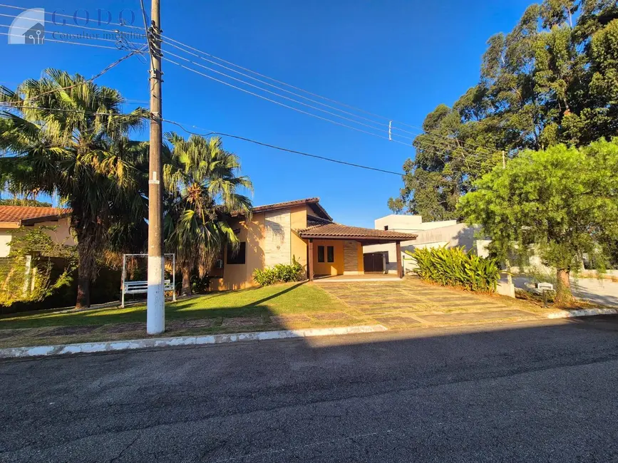 Foto 2 de Casa de Condomínio com 3 quartos à venda, 225m2 em Nossa Senhora do Perpétuo Socorro, Pindamonhangaba - SP