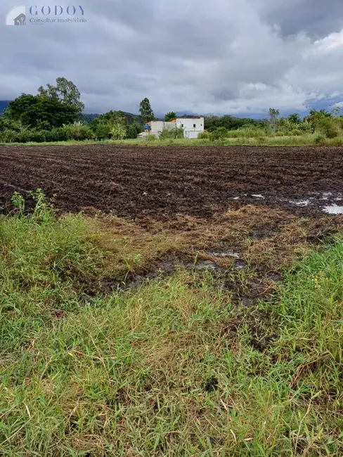 Foto 1 de Chácara à venda, 5000m2 em Mandú, Pindamonhangaba - SP